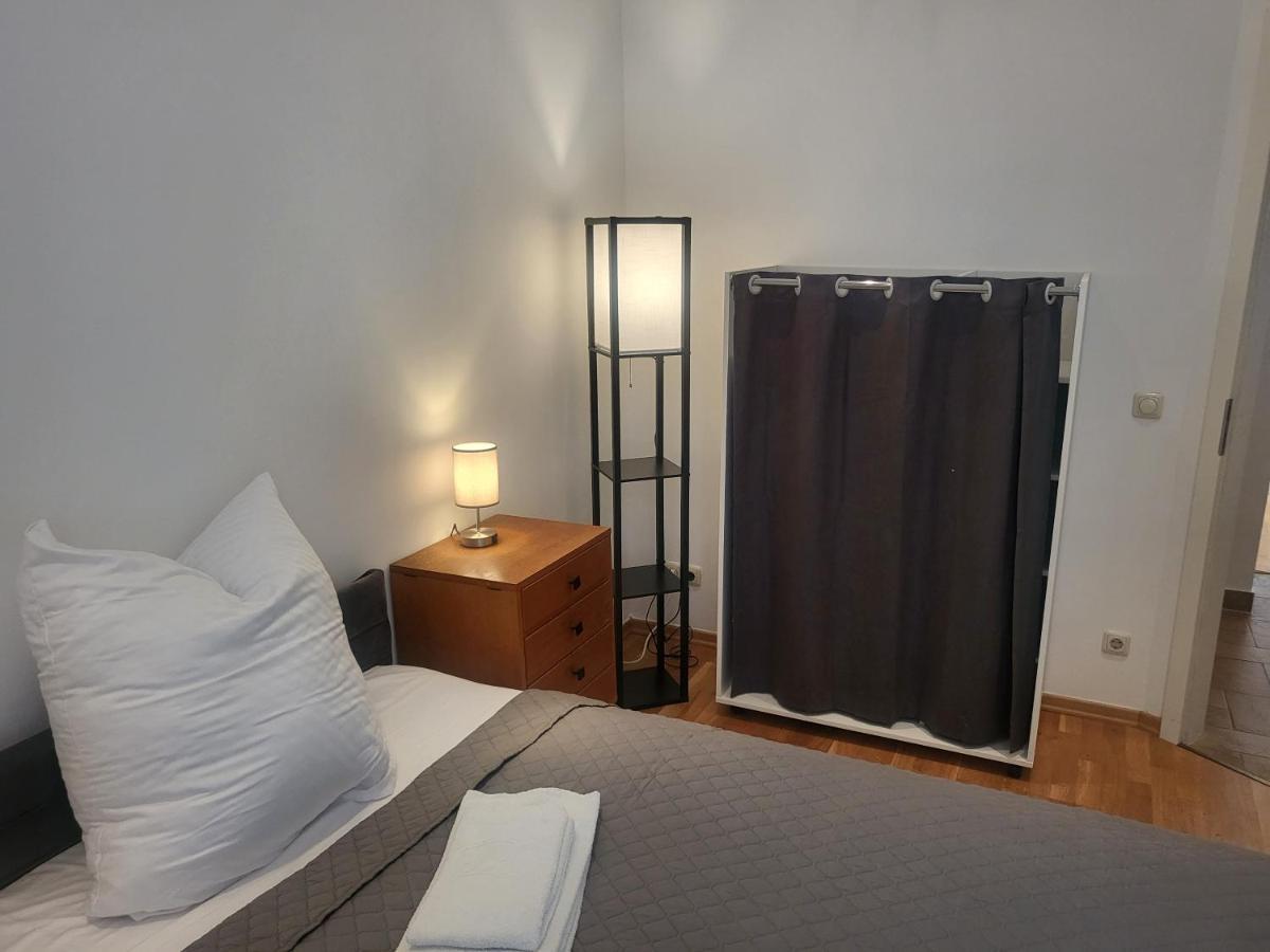 Pette C40 Apartament